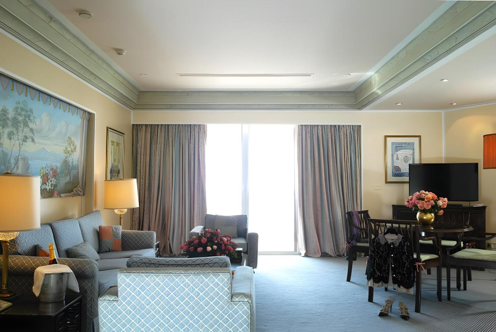 Hotel Al Bustan Beit Mery Eksteriør billede