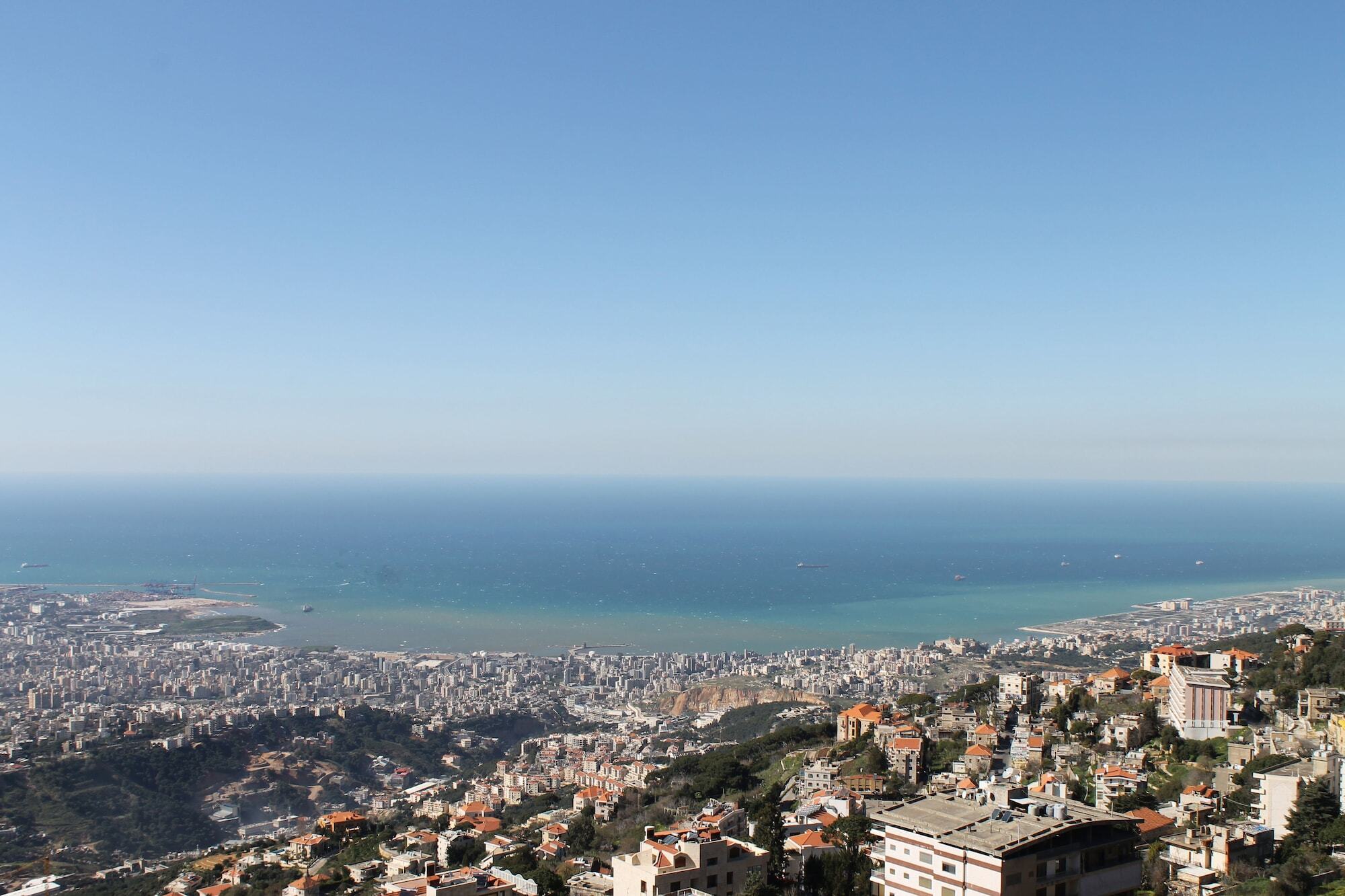 Hotel Al Bustan Beit Mery Eksteriør billede